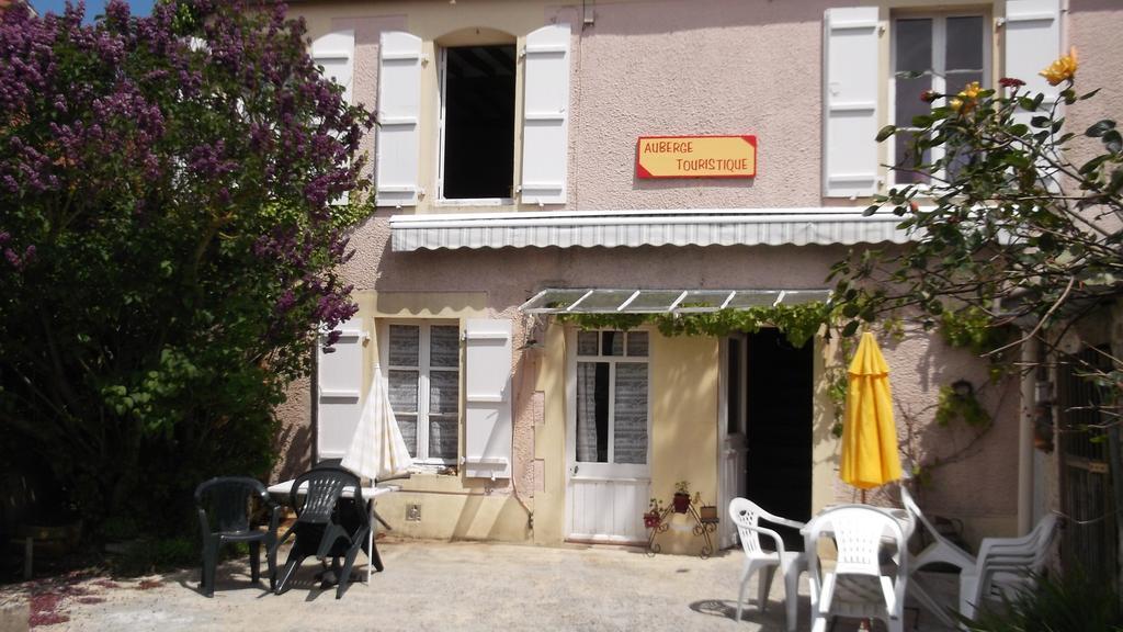 Chambres et Tables d'hôtes à l'Auberge Touristique Meuvaines Exterior foto