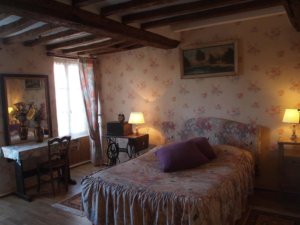 Chambres et Tables d'hôtes à l'Auberge Touristique Meuvaines Exterior foto